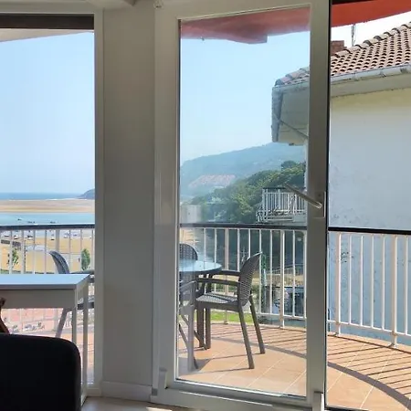 Urdaibai Lux * Sukarrieta